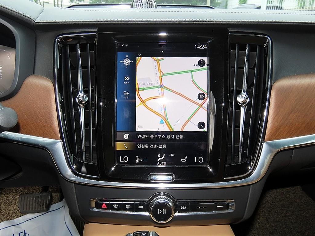 볼보 S90 T5 인스크립션 이미지 13