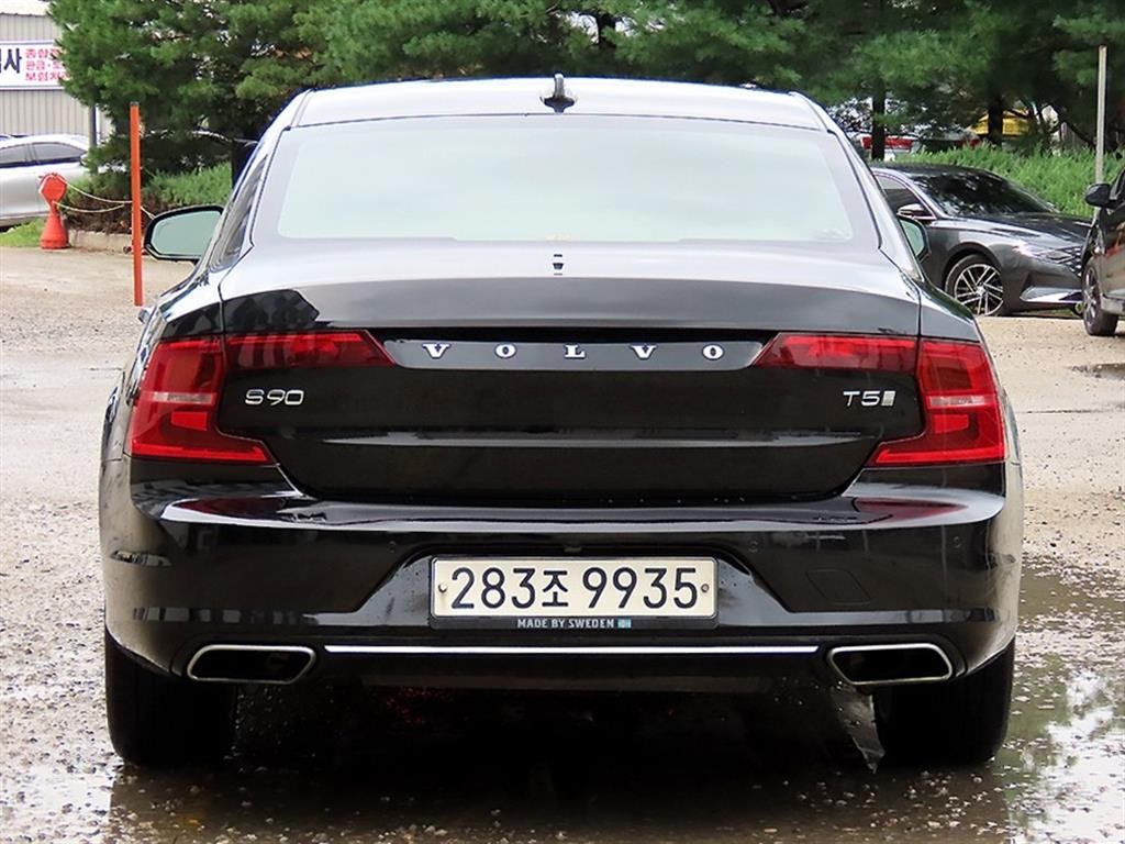 볼보 S90 T5 인스크립션 이미지 4