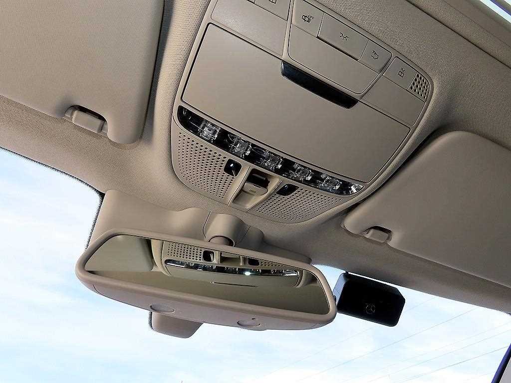 벤츠 GLC 클래스 GLC클래스 X253 GLC 220 d 4MATIC 쿠페 이미지 14
