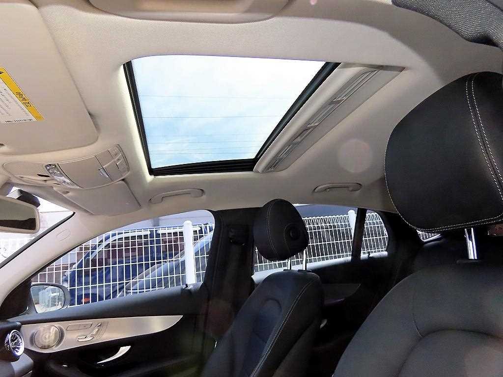 벤츠 GLC 클래스 GLC클래스 X253 GLC 220 d 4MATIC 쿠페 이미지 15