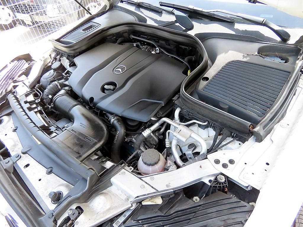 벤츠 GLC 클래스 GLC클래스 X253 GLC 220 d 4MATIC 쿠페 이미지 19