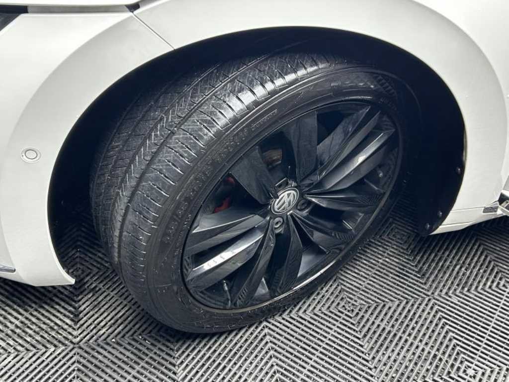 폭스바겐 아테온 2.0 TDI 엘레강스 프레스티지 이미지 18