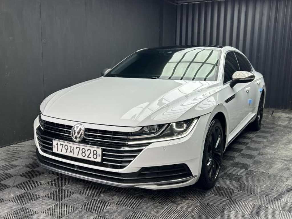 폭스바겐 아테온 2.0 TDI 엘레강스 프레스티지 이미지 2