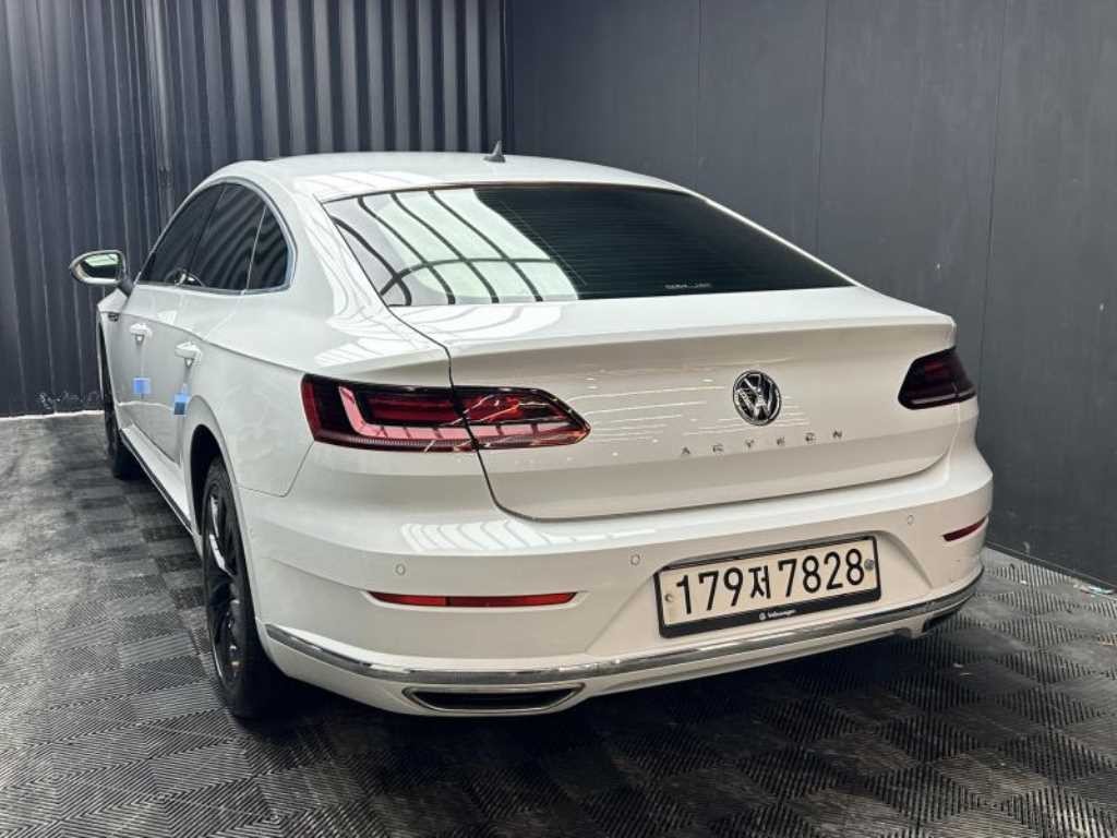 폭스바겐 아테온 2.0 TDI 엘레강스 프레스티지 이미지 3
