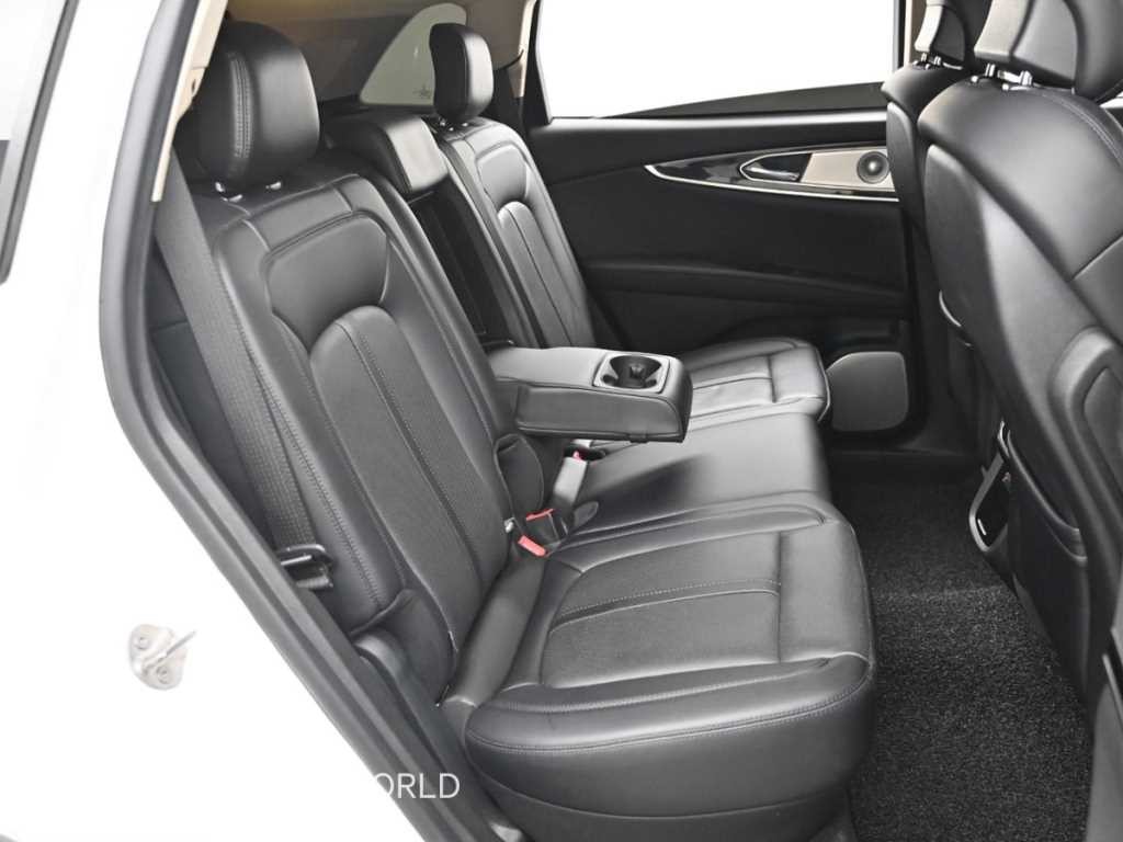 링컨 노틸러스 2.7 202 AWD 이미지 12