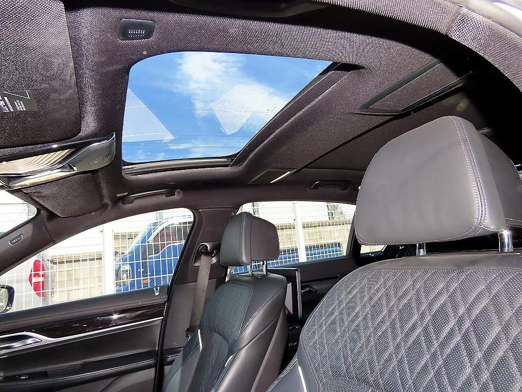 BMW 7시리즈 7시리즈 (G11) 730Ld xDrive M 스포츠 이미지 16