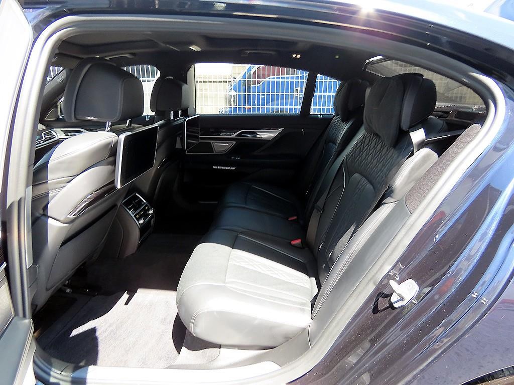 BMW 7시리즈 7시리즈 (G11) 730Ld xDrive M 스포츠 이미지 6