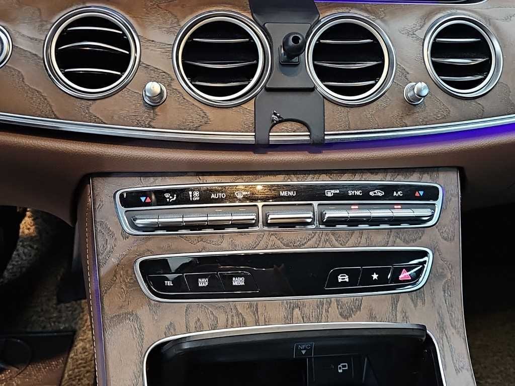 벤츠 E 클래스 E-클래스 W213 E250 익스클루시브 이미지 10