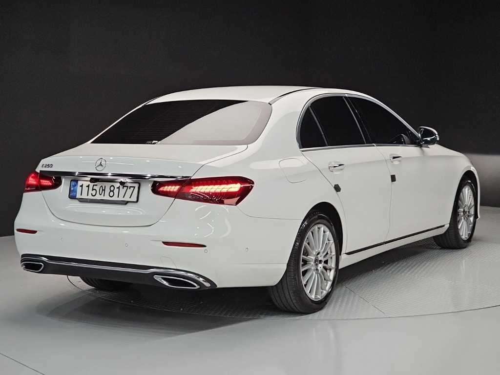 벤츠 E 클래스 E-클래스 W213 E250 익스클루시브 이미지 4