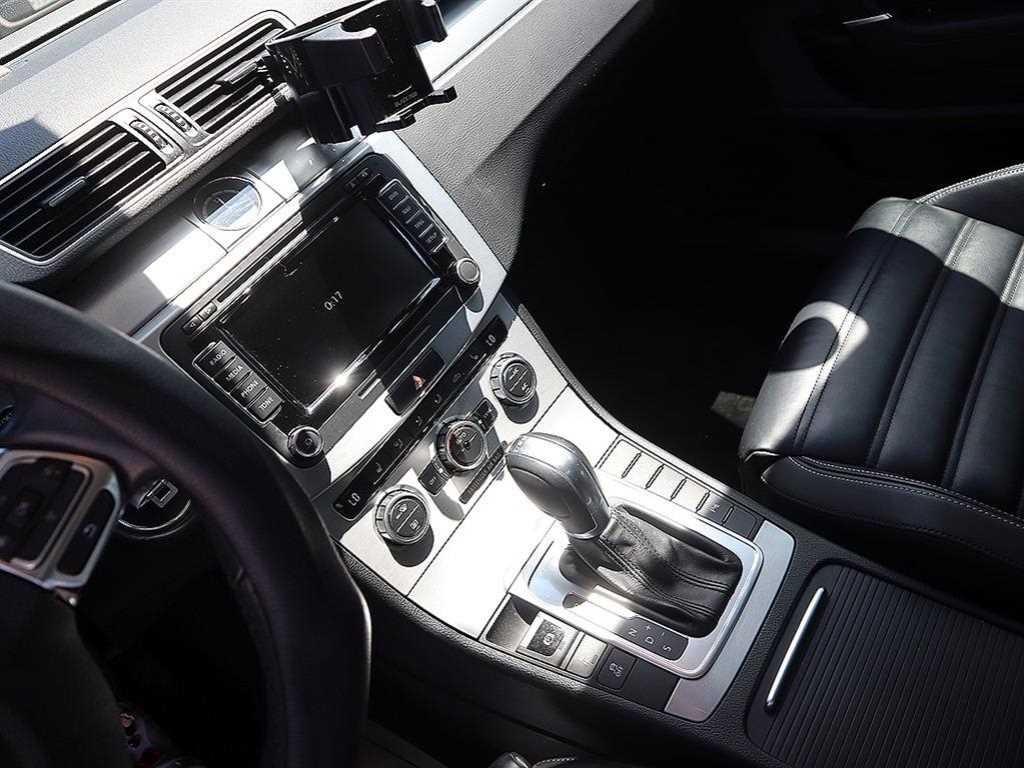 폭스바겐 CC 뉴 CC 2.0 TDI 블루모션 R라인 이미지 10