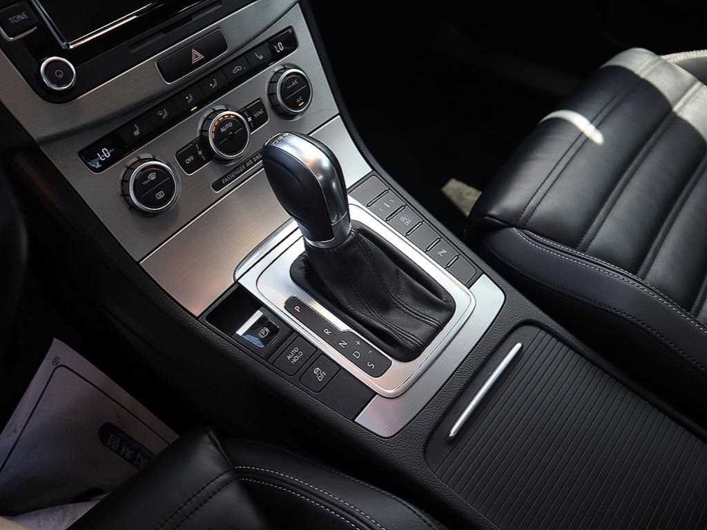 폭스바겐 CC 뉴 CC 2.0 TDI 블루모션 R라인 이미지 12