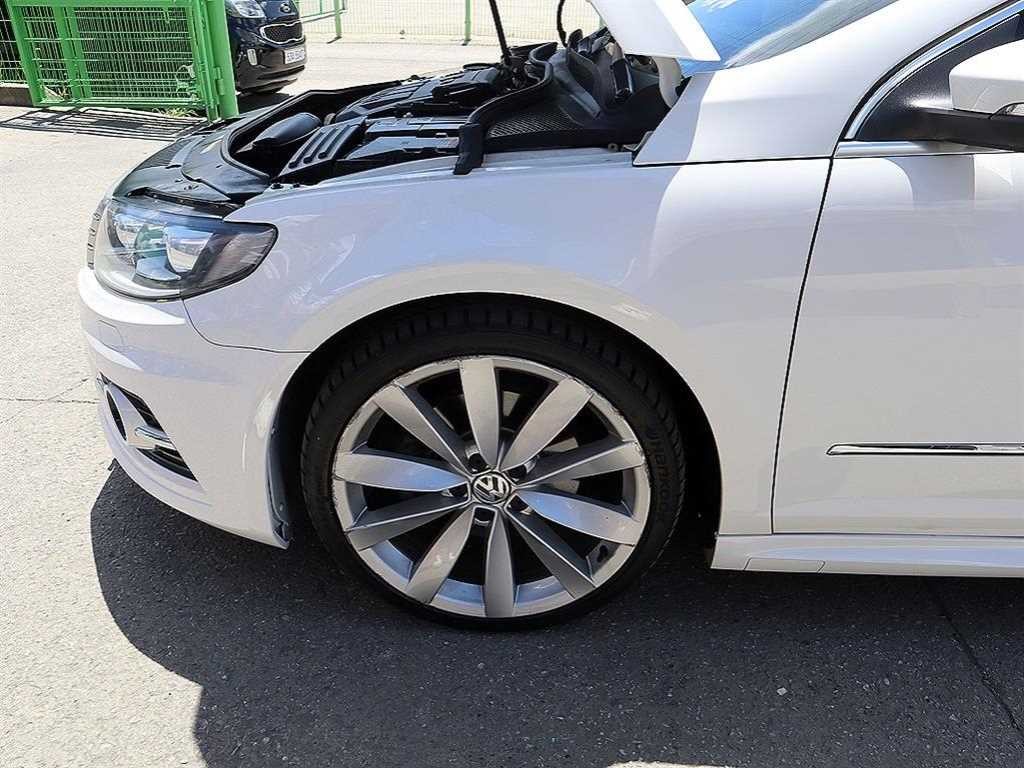 폭스바겐 CC 뉴 CC 2.0 TDI 블루모션 R라인 이미지 18