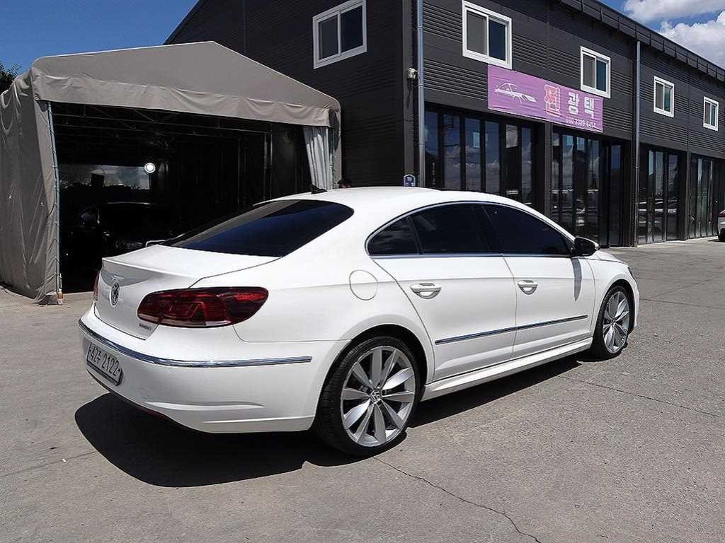 폭스바겐 CC 뉴 CC 2.0 TDI 블루모션 R라인 이미지 3