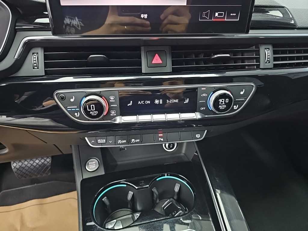 아우디 A5 A5 (F5) 40 TDI 콰트로 프리미엄 스포트백 이미지 10