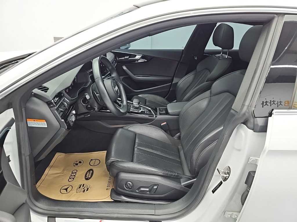 아우디 A5 A5 (F5) 40 TDI 콰트로 프리미엄 스포트백 이미지 11