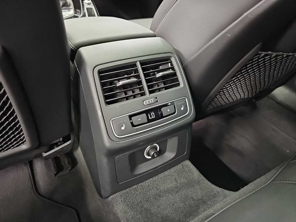 아우디 A5 A5 (F5) 40 TDI 콰트로 프리미엄 스포트백 이미지 13