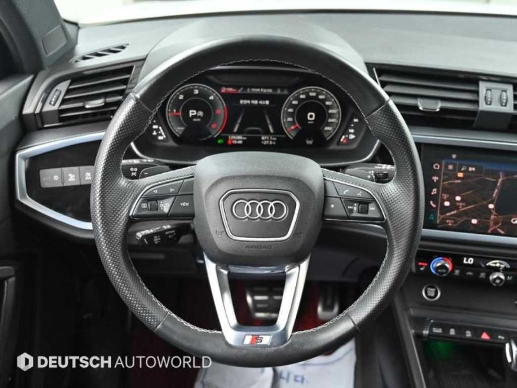 아우디 Q3 Q3 (F3) 35 TDI 스포트백 프리미엄 이미지 13
