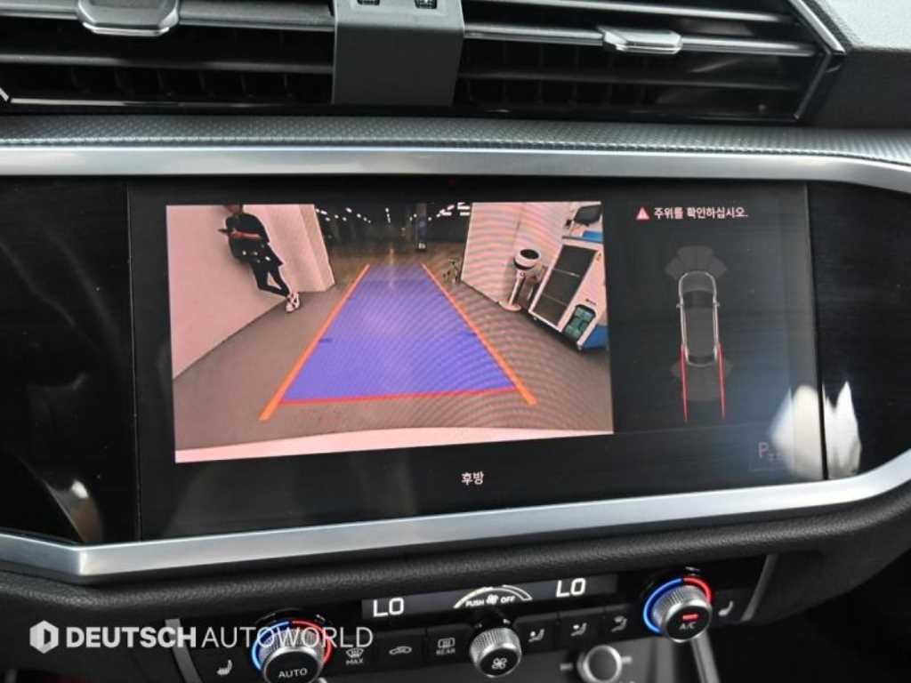 아우디 Q3 Q3 (F3) 35 TDI 스포트백 프리미엄 이미지 15