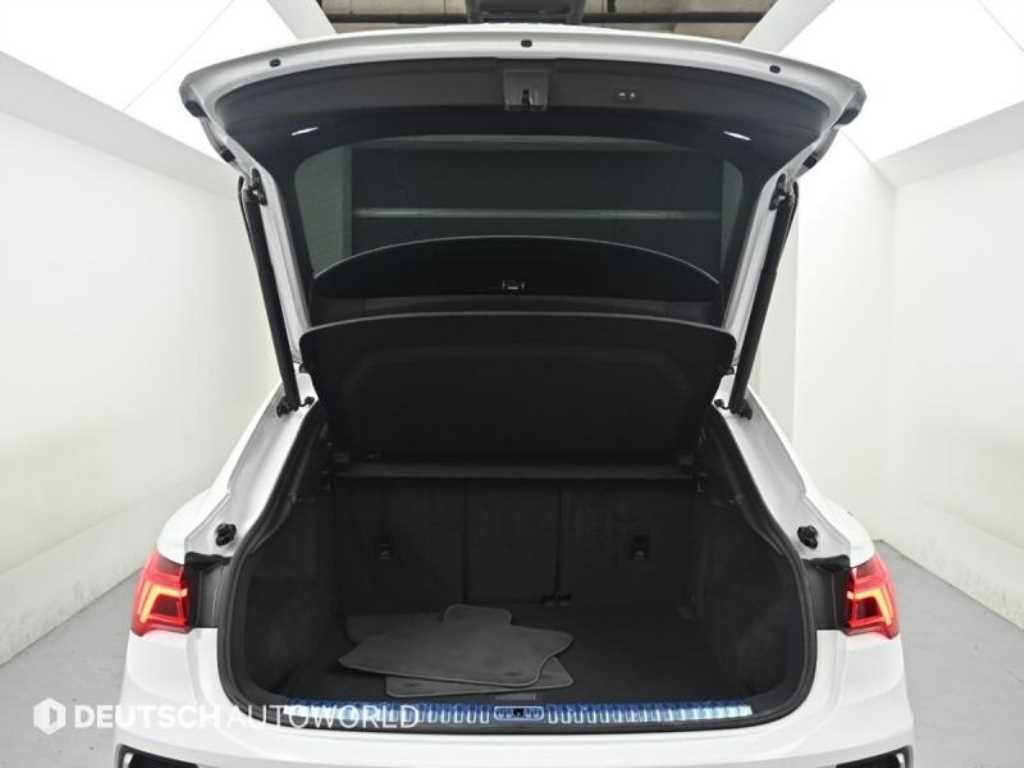 아우디 Q3 Q3 (F3) 35 TDI 스포트백 프리미엄 이미지 19