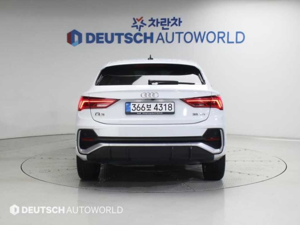 아우디 Q3 Q3 (F3) 35 TDI 스포트백 프리미엄 이미지 4