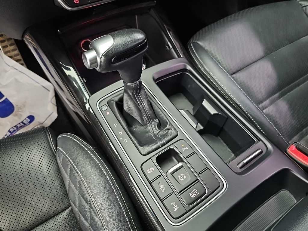 기아 쏘렌토 더 뉴 쏘렌토 디젤 2.2 4WD 노블레스 스페셜 이미지 8