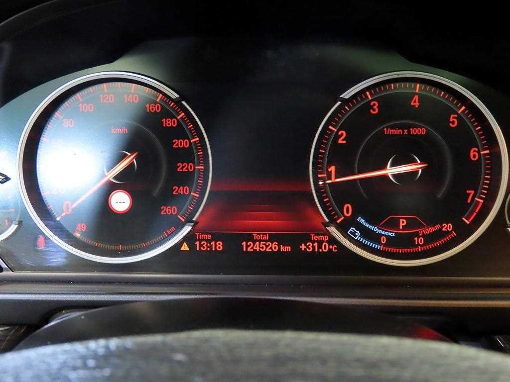 BMW 5시리즈 5시리즈 (F10) 528i 럭셔리 이미지 9