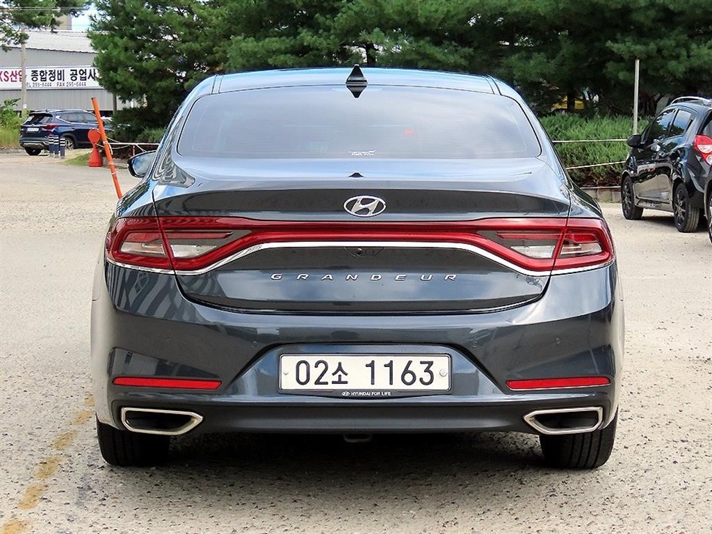 현대 그랜저 그랜저 IG 2.4 GDI 프리미엄 기본형 이미지 4