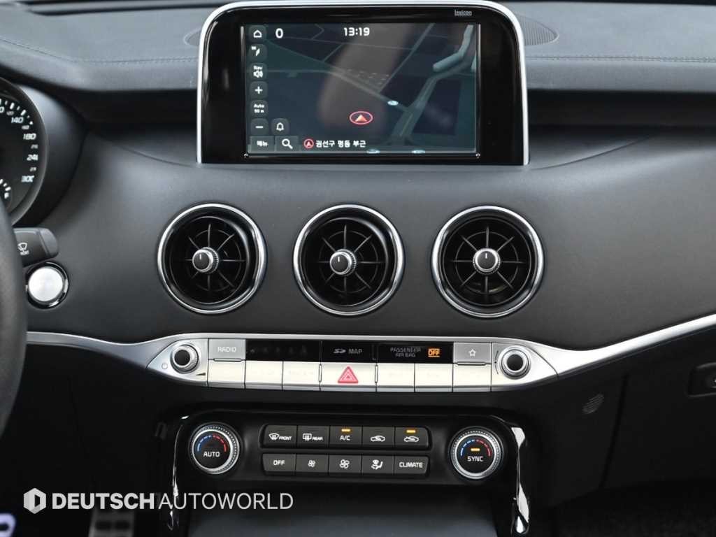 기아 스팅어 가솔린 3.3 터보 2WD GT 이미지 15