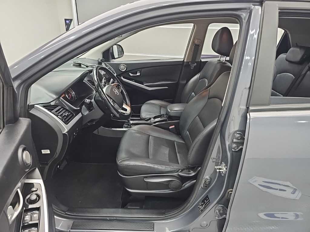 KG모빌리티(쌍용) 코란도 뉴스타일코란도C 2.2 RX 2WD 고급형 이미지 11
