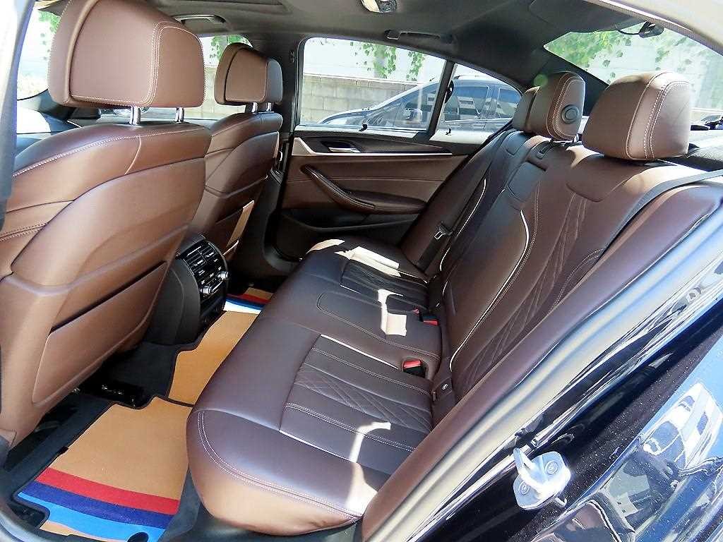 BMW 5시리즈 5시리즈 (G30) 530i 럭셔리 플러스 이미지 6