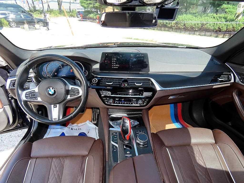 BMW 5시리즈 5시리즈 (G30) 530i 럭셔리 플러스 이미지 7