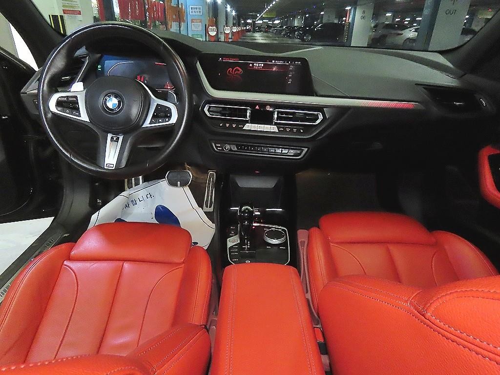 BMW 1시리즈 1시리즈 (F40) 120i M 스포츠 이미지 10