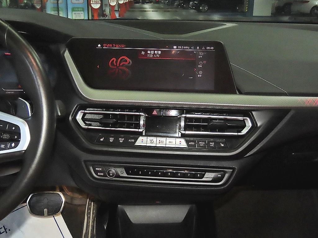 BMW 1시리즈 1시리즈 (F40) 120i M 스포츠 이미지 11