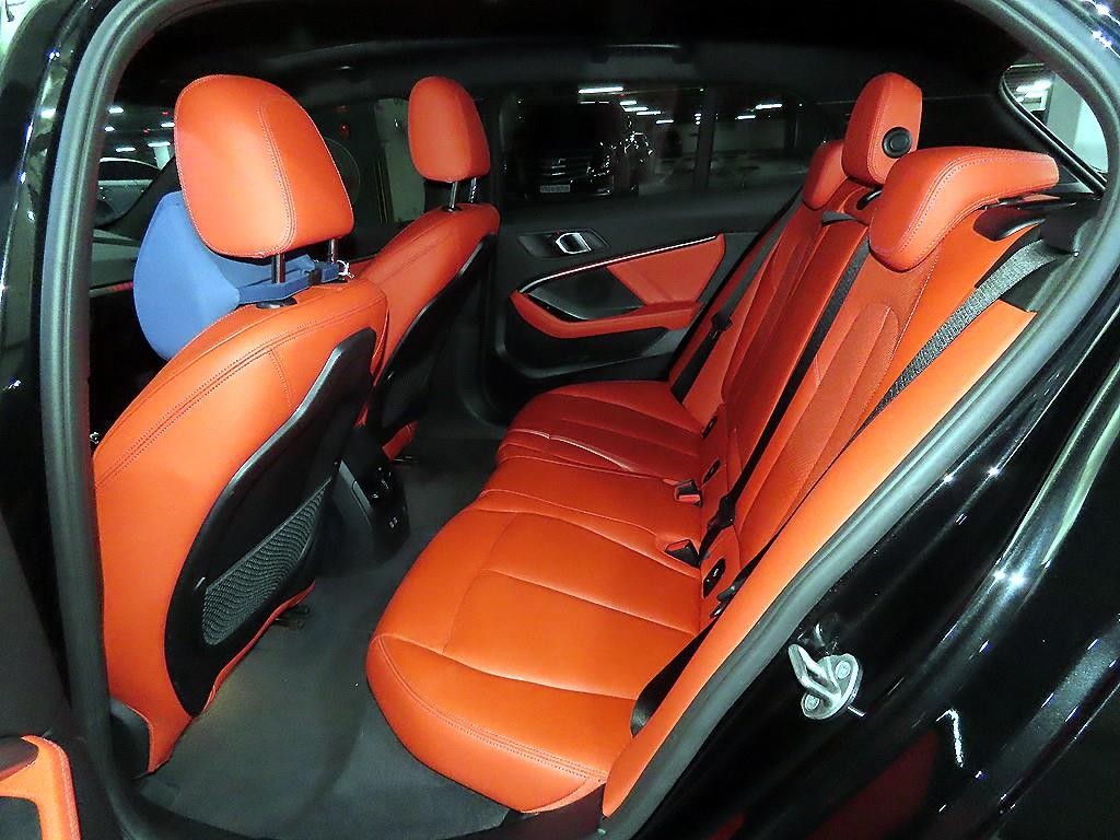 BMW 1시리즈 1시리즈 (F40) 120i M 스포츠 이미지 7