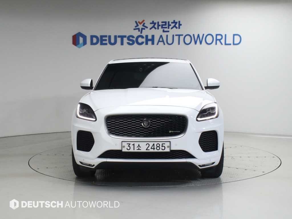 재규어 E-PACE P250 R-다이나믹 SE 이미지 3