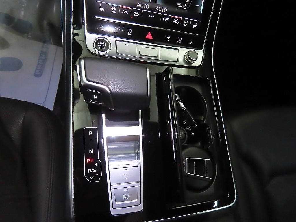 아우디 Q7 Q7 (4M) 45 TDI 콰트로 프리미엄 이미지 12