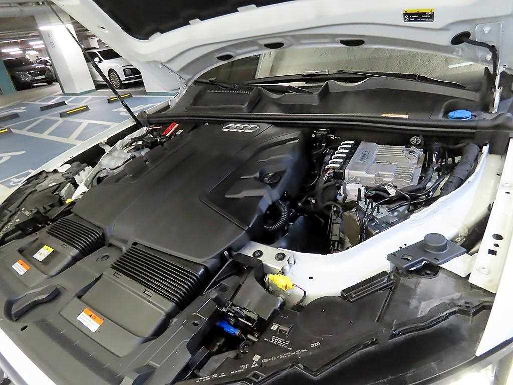 아우디 Q7 Q7 (4M) 45 TDI 콰트로 프리미엄 이미지 19