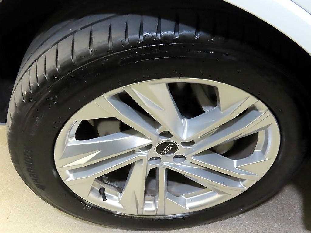 아우디 Q7 Q7 (4M) 45 TDI 콰트로 프리미엄 이미지 20