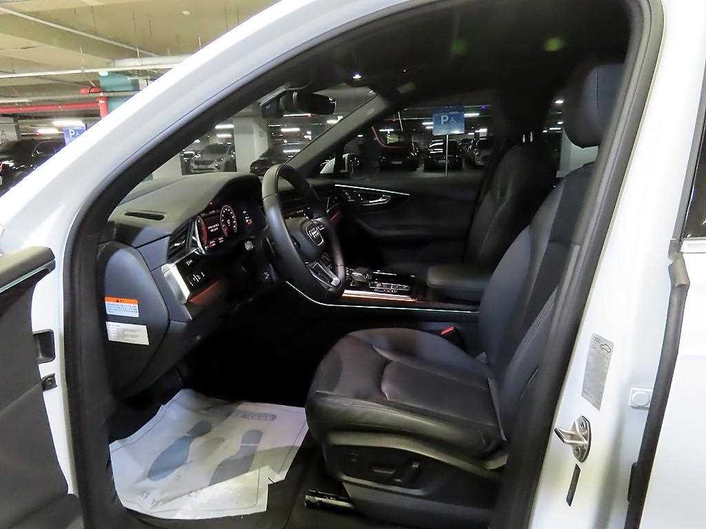아우디 Q7 Q7 (4M) 45 TDI 콰트로 프리미엄 이미지 6