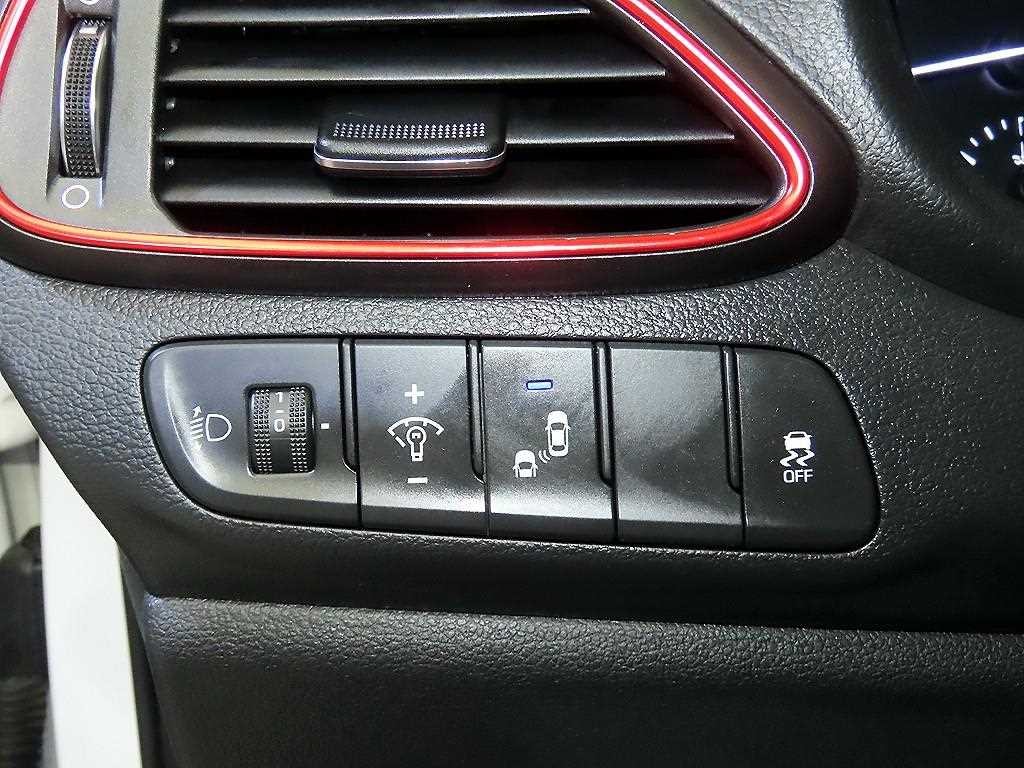 현대 i30 i30 (PD) 1.6 터보 스포츠 이미지 14