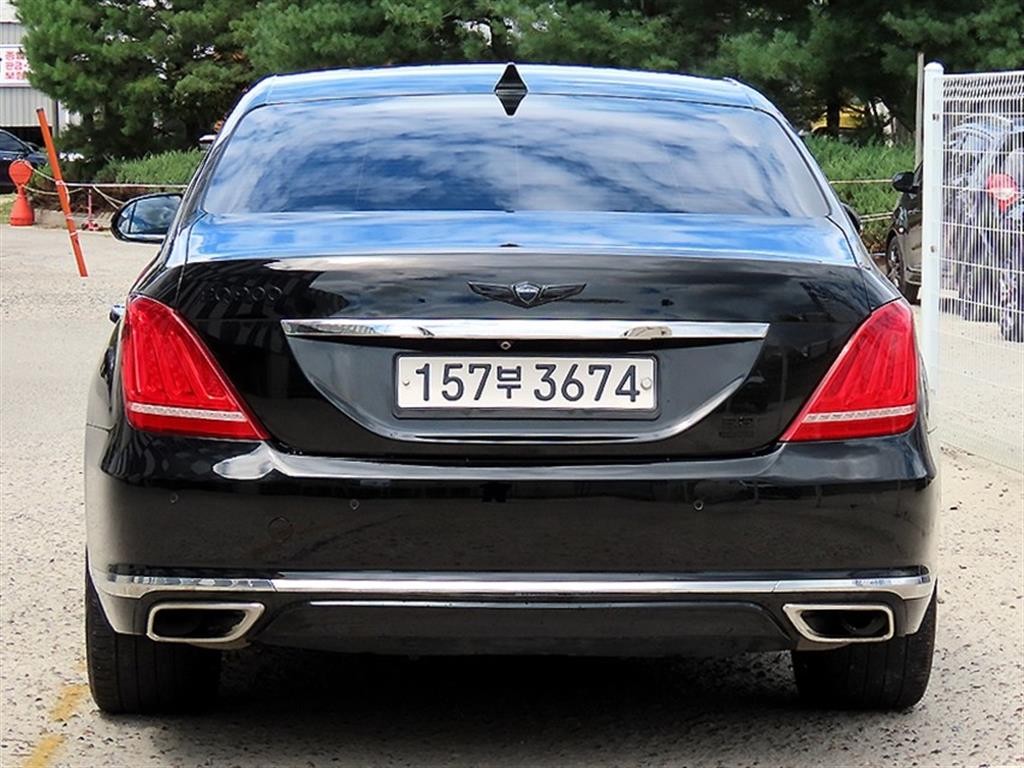 제네시스 EQ900 3.8 GDI AWD 프리미엄 럭셔리 이미지 4