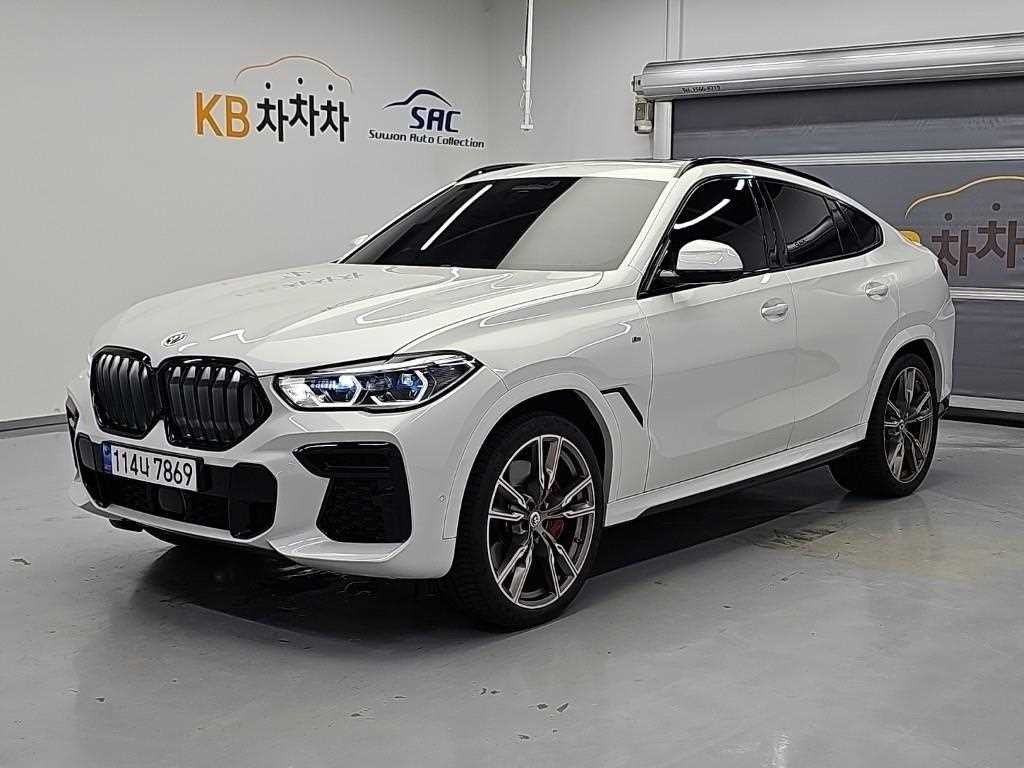 BMW X6 X6 (G06) M50i 이미지 1