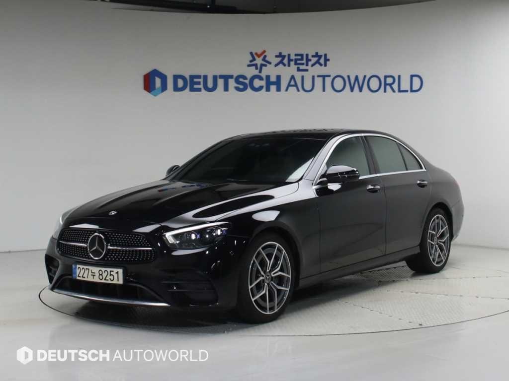 벤츠 E 클래스 E-클래스 W213 E220d 4MATIC AMG라인 이미지 1