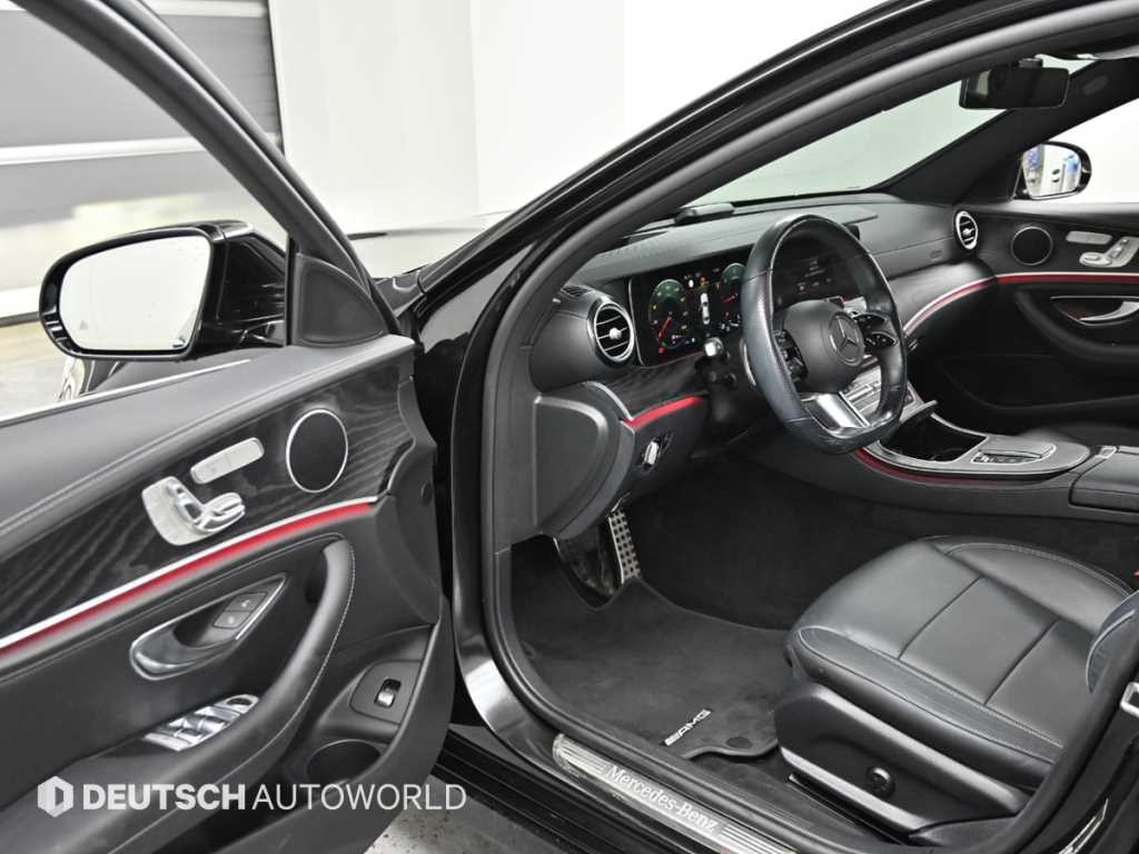 벤츠 E 클래스 E-클래스 W213 E220d 4MATIC AMG라인 이미지 11