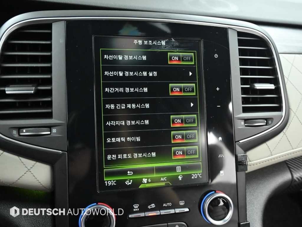 르노코리아(삼성) SM6 가솔린 2.0 GDe 프리미에르 이미지 17
