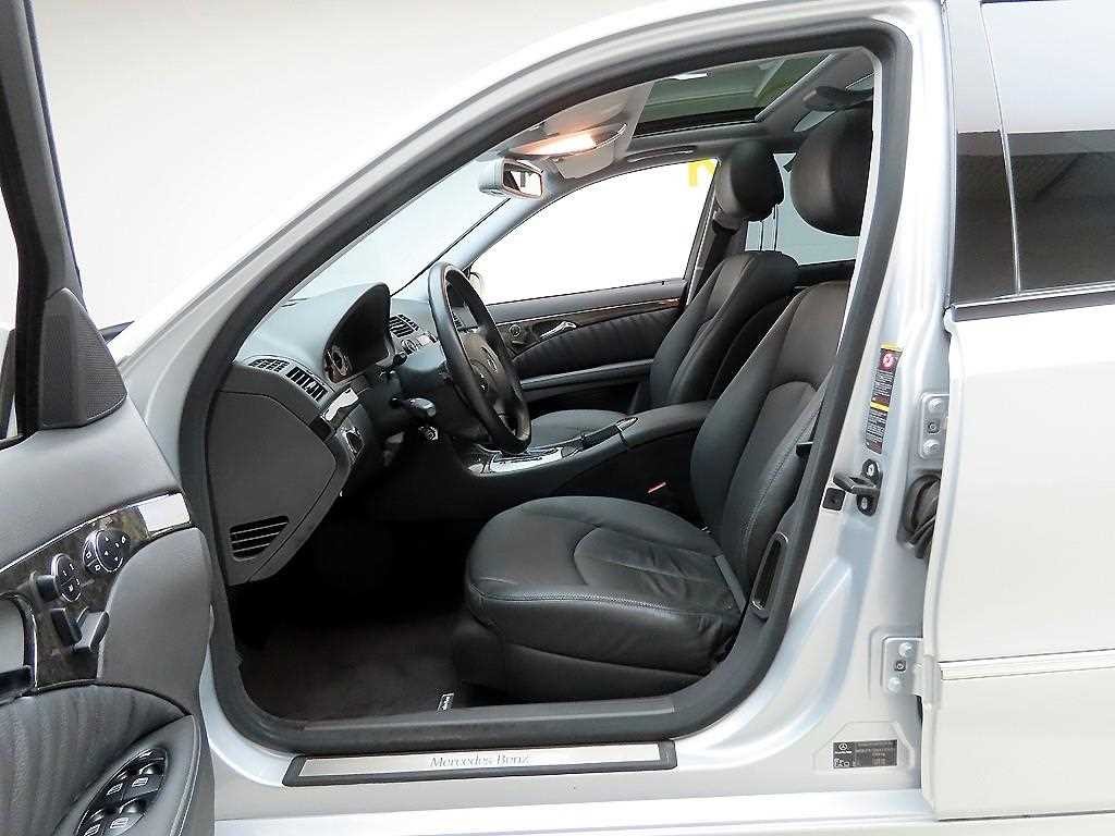 벤츠 E 클래스 E-클래스 E350 4MATIC 이미지 13