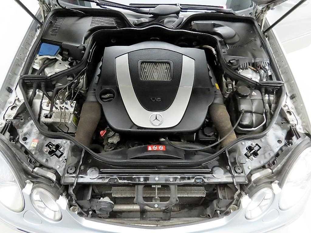 벤츠 E 클래스 E-클래스 E350 4MATIC 이미지 20