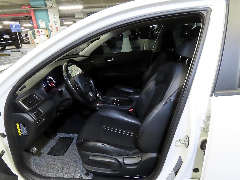 기아 K5 K5 2세대 MX 2.0 LPI 럭셔리 A/T 이미지 6