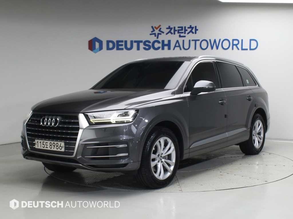 아우디 Q7 Q7 (4M) 45 TFSI 콰트로 이미지 1