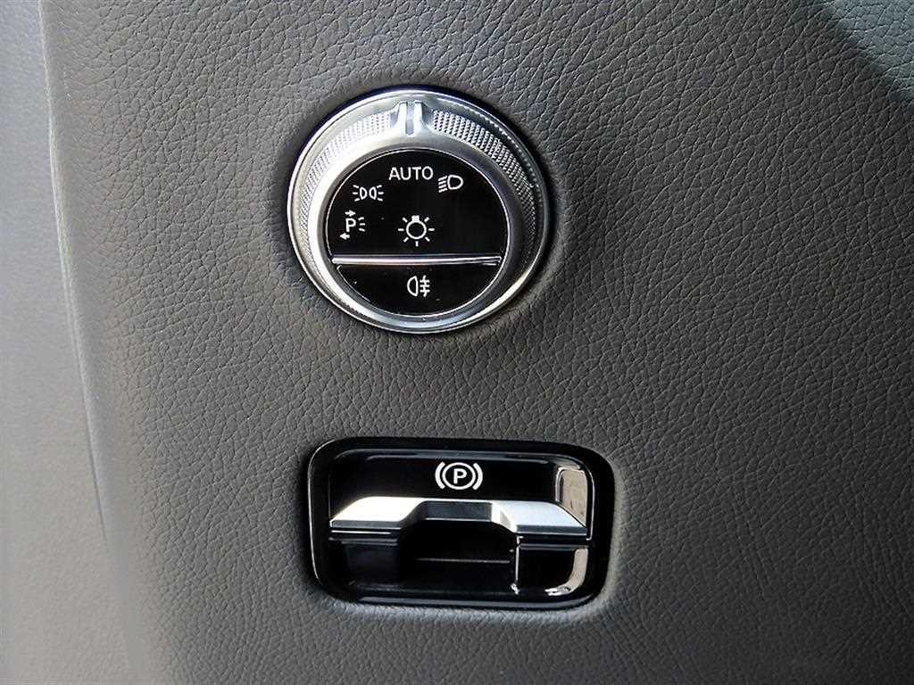 벤츠 GLC 클래스 GLC클래스 X254 AMG GLC 43 4MATIC 이미지 13